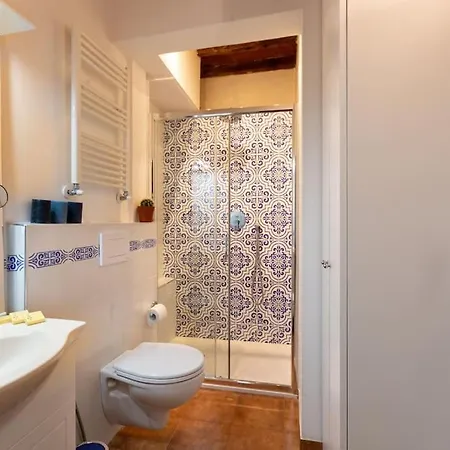 Patri House A Due Passi Dal Duomo Apartment Florence Exterior photo